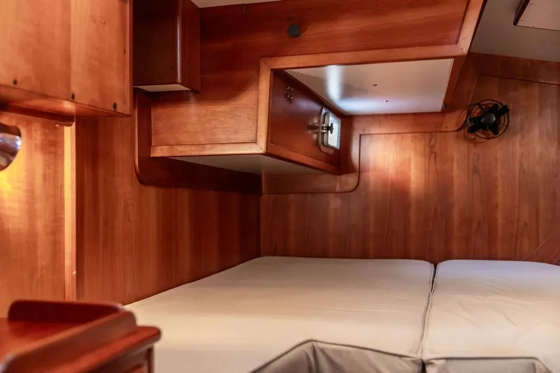 Slide: The Image of Owner's Cabin - 43