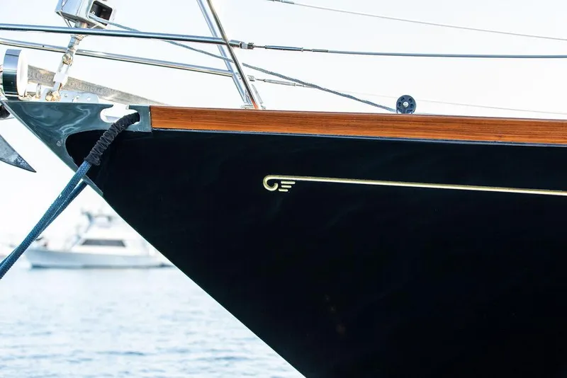 Slide: The Image of Port Bow - 51