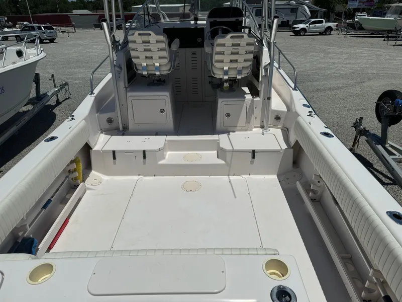 Slide: The Image of Grady-White Islander 270 2004 - 12