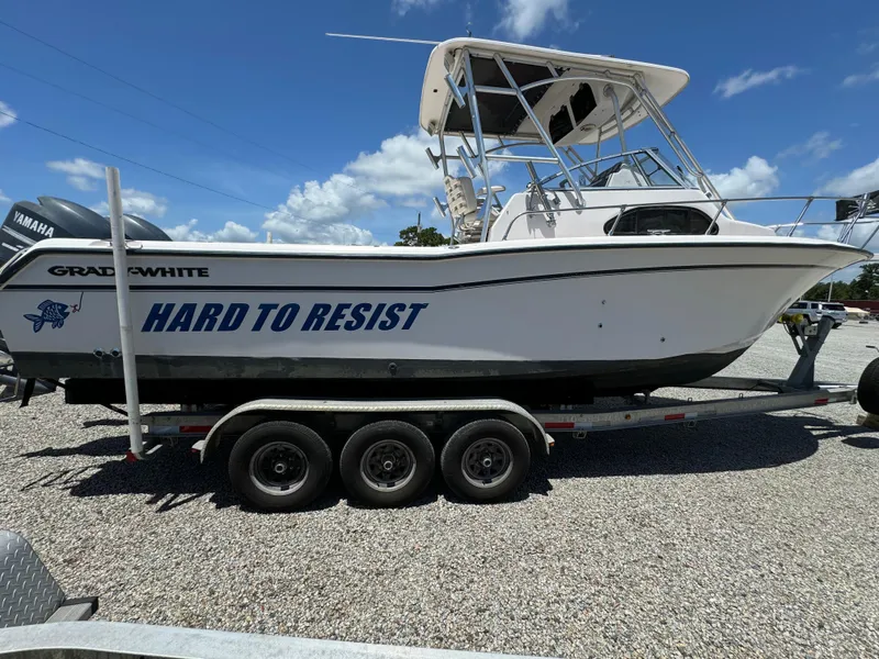 Slide: The Image of Grady-White Islander 270 2004 - 7