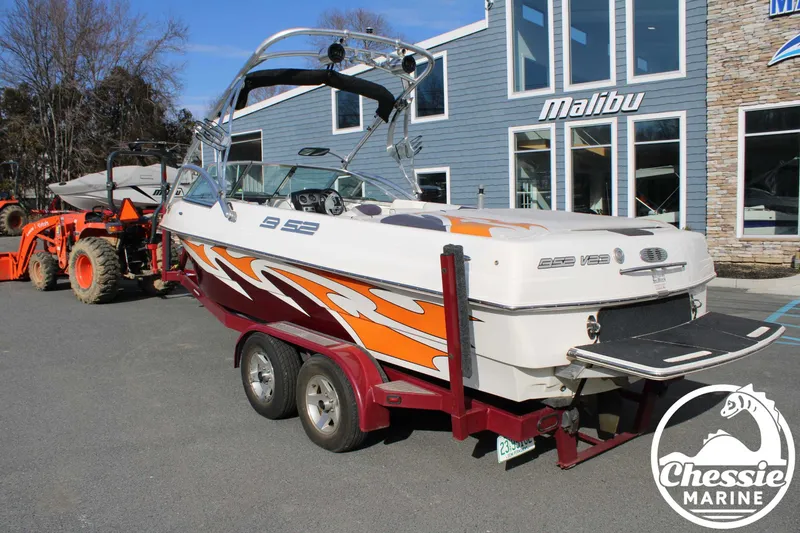 Slide: The Image of Malibu Wakesetter 23 LSV 2026 - 3