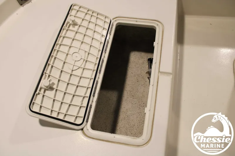 Slide: The Image of E-Series E18 JVX CC 2024 - 9