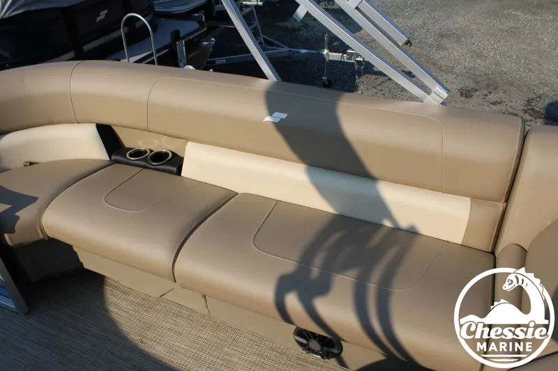 Slide: The Image of Starcraft LX 22 R 2024 - 12