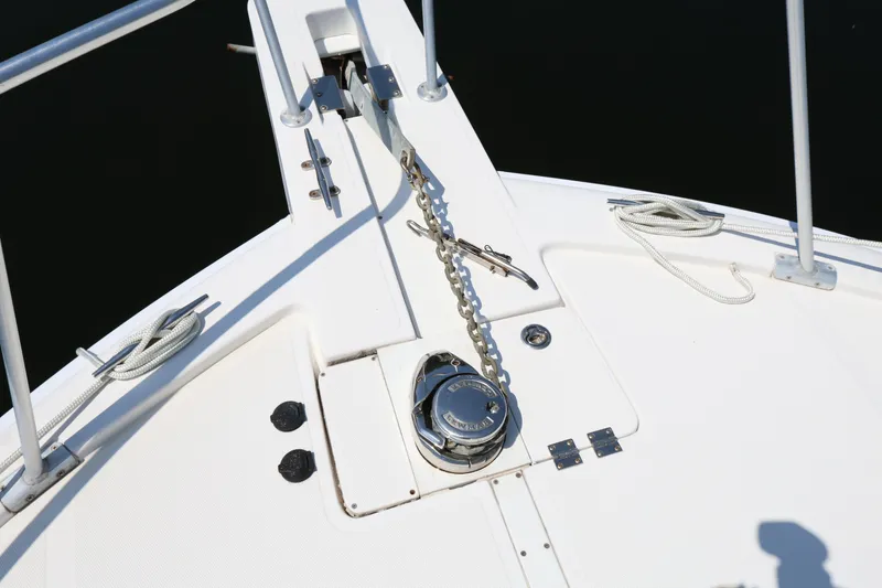 Slide: The Image of 2007 Luhrs 32 Open boat anchor and windlass system. - 21