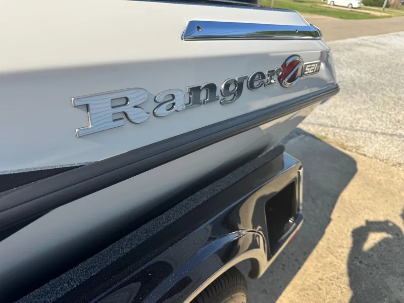 Slide: The Image of 2024 Ranger Z521R Ranger Cup Equipped boat side view. - 9