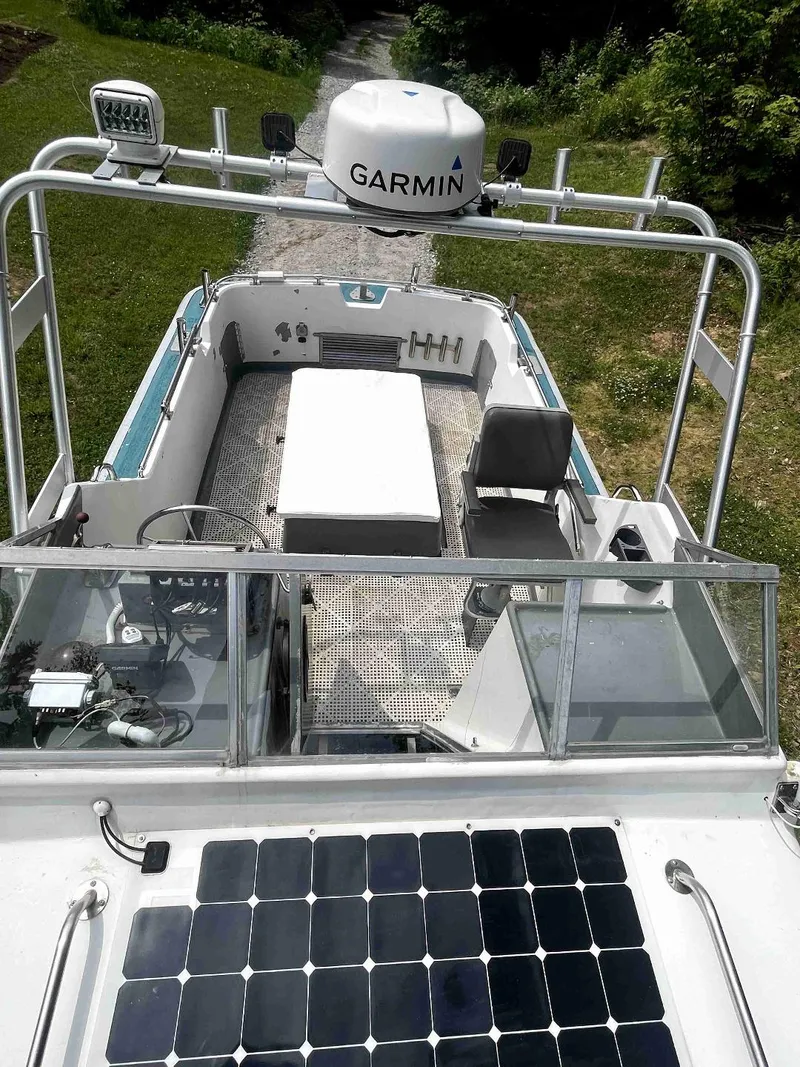 Slide: The Image of 1990 MTI 26-Foot US NAVY Personnel Boat with Garmin navigation system. - 17