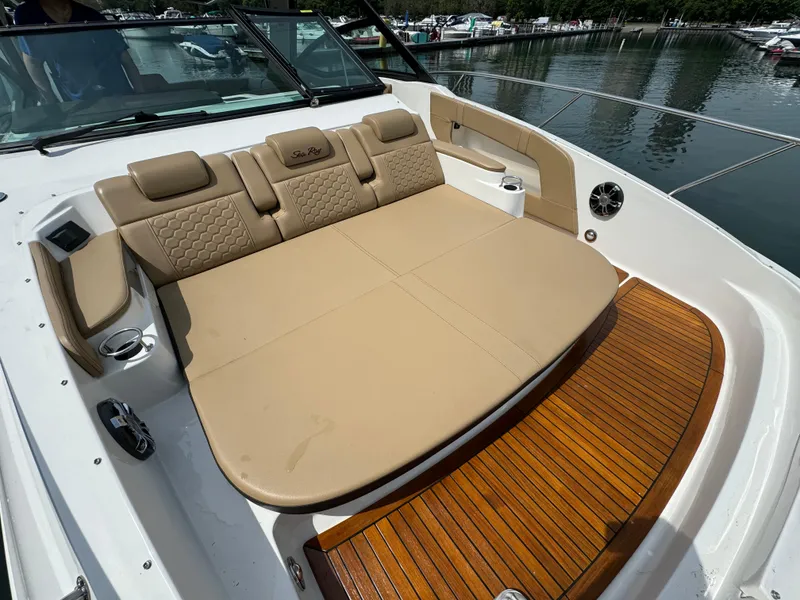 Slide: The Image of Bow Seating - 3