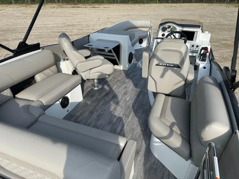 Slide: The Image of Crest Savannah 250 SLSC 2024 - 8