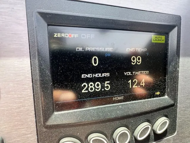 Slide: The Image of MasterCraft NXT24 2023 - 19