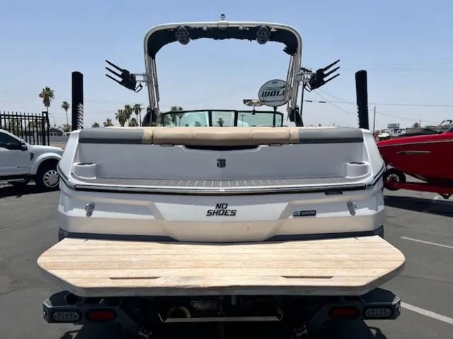 Slide: The Image of MasterCraft NXT24 2023 - 7