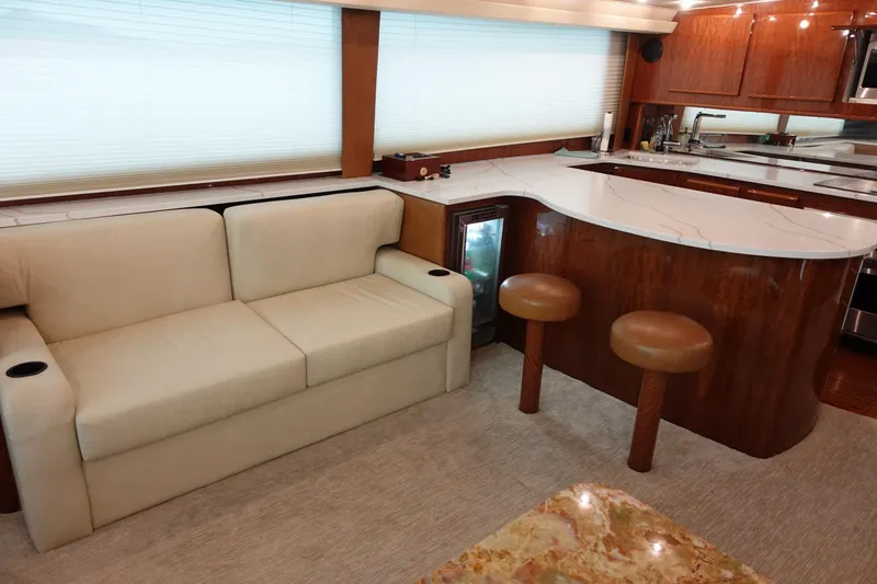 Slide: The Image of Luxurious interior of 1988 Donzi Z-65 Tournament Fisherman with sofa and kitchen bar. - 19