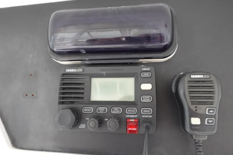 Slide: The Image of Donzi Z-65 Tounament Fisherman 1988 - 53