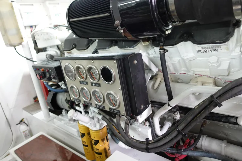 Slide: The Image of Donzi Z-65 Tounament Fisherman 1988 - 68