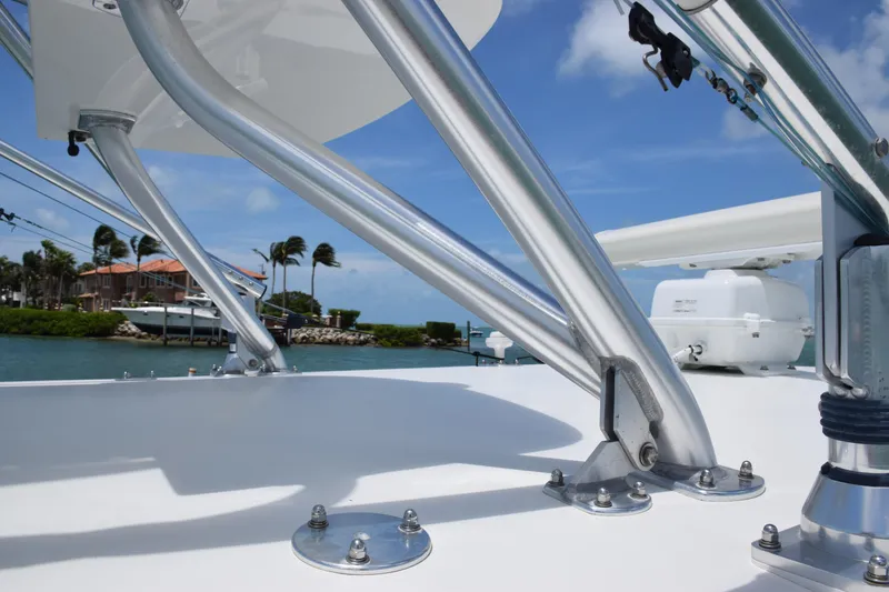 Slide: The Image of Close-up of 2015 SeaVee 370z boat's stainless steel structure and radar equipment. - 49