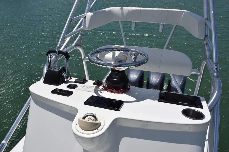 Slide: The Image of SeaVee 370Z 2015 - 50