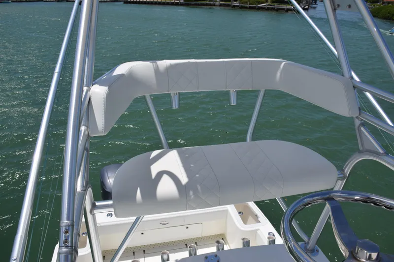 Slide: The Image of SeaVee 370Z 2015 - 51