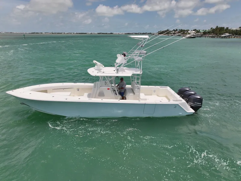 Slide: The Image of SeaVee 370Z 2015 - 54