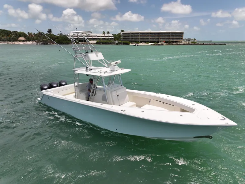 Slide: The Image of SeaVee 370Z 2015 - 65