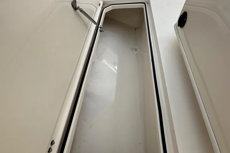 Slide: The Image of Cobia 296CC 2016 - 61