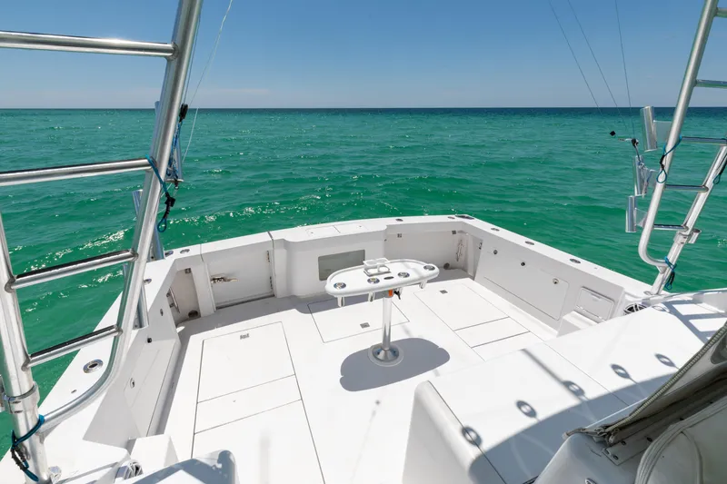 Slide: The Image of 2000 Cabo 45 Express TAIL WALKER-Cockpit - 16