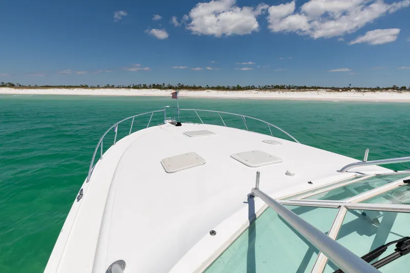 Slide: The Image of 2000 Cabo 45 Express TAIL WALKER-Bow 1 - 26