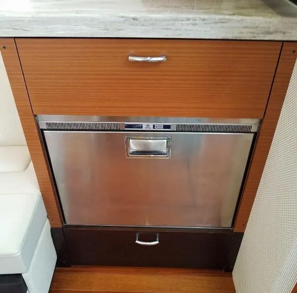 Slide: The Image of Pursuit S 408 Sport 2017 - 60