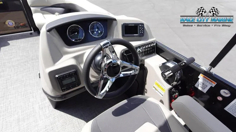 Slide: The Image of Barletta ARIA 22QC - 20