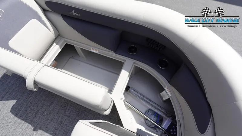 Slide: The Image of Barletta ARIA 22QC - 31