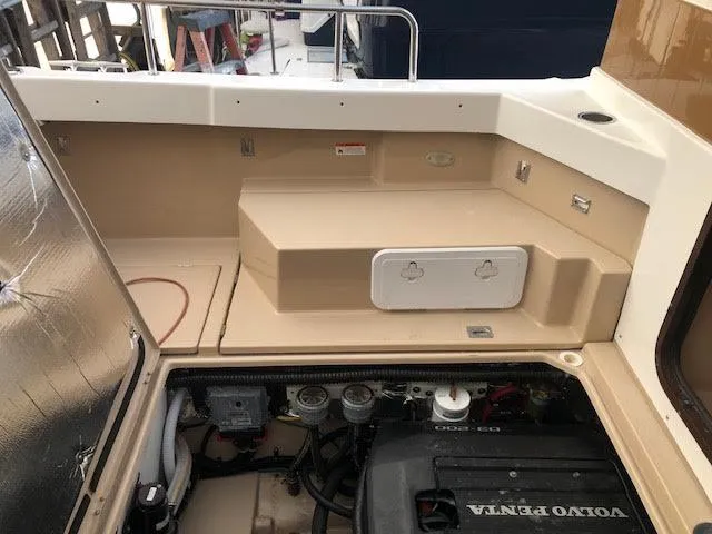 Slide: The Image of Cockpit Hatch - 10