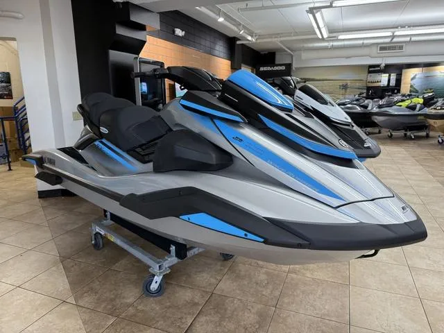 Slide: The Image of Yamaha FX CRUISER® HO 2024 - 3