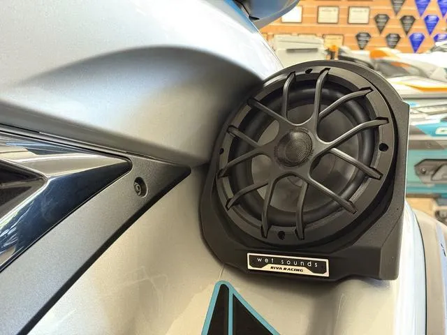 Slide: The Image of Yamaha FX CRUISER® HO 2024 - 6