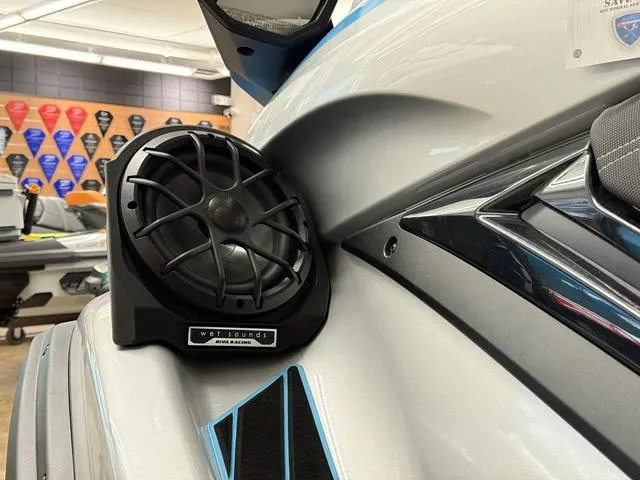 Slide: The Image of Yamaha FX CRUISER® HO 2024 - 8