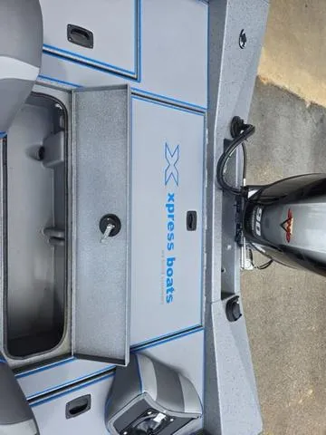 Slide: The Image of Xpress H17 2025 - 22