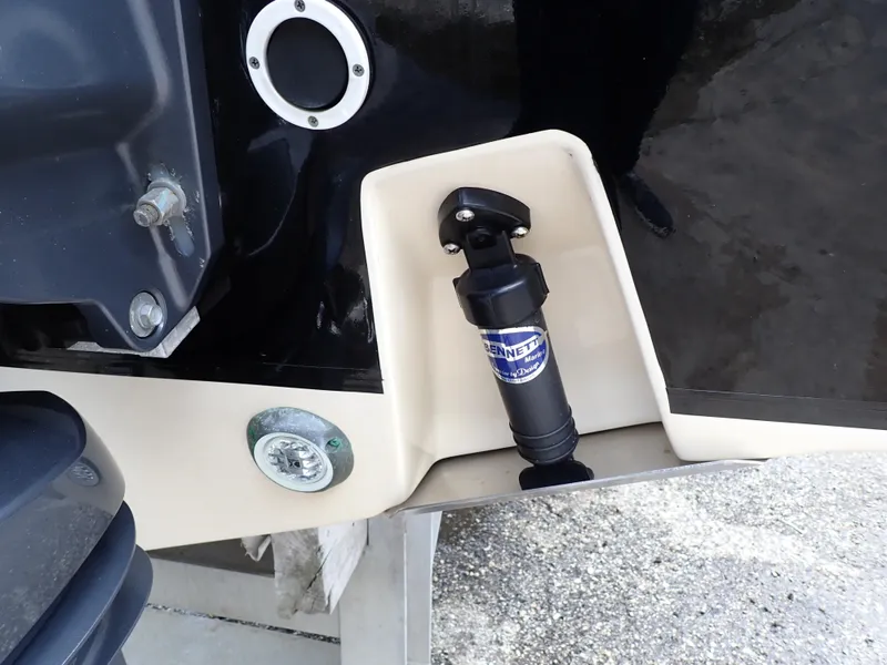 Slide: The Image of Grady-White Freedom 275 2019 - 102