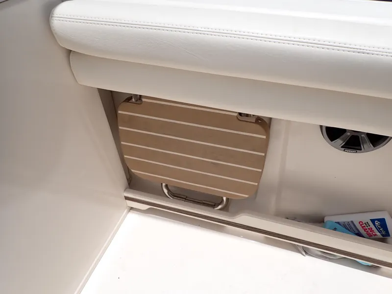 Slide: The Image of Grady-White Freedom 275 2019 - 66