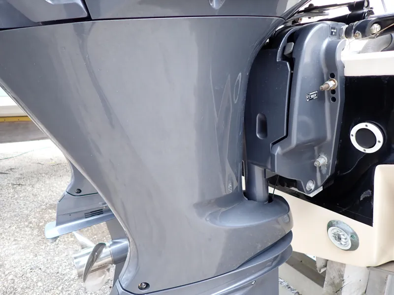 Slide: The Image of Grady-White Freedom 275 2019 - 88