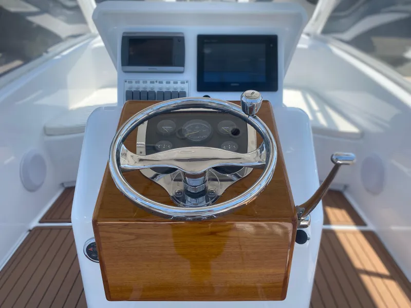 Slide: The Image of Tides 27 express 2002 - 3