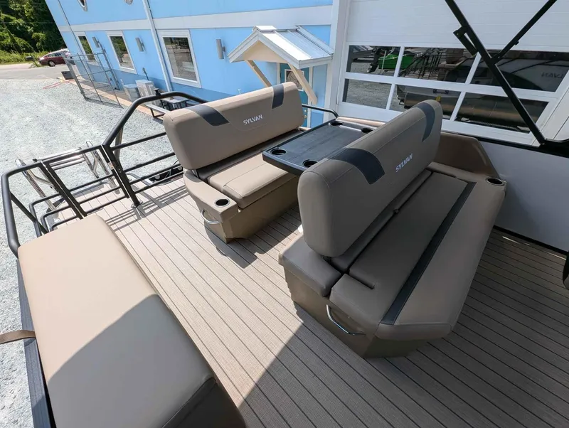 Slide: The Image of Sylvan L5 DLZ 2025 - 10