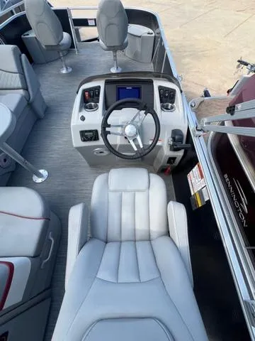 Slide: The Image of Bennington 22 SF 2023 - 10