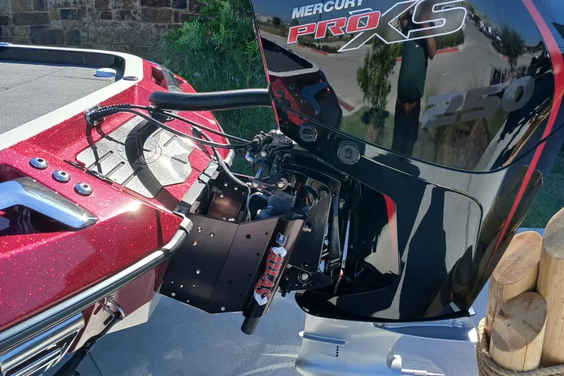 Slide: The Image of 2024 Ranger Z521R boat with Mercury Pro XS 250 engine, rear view. - 26