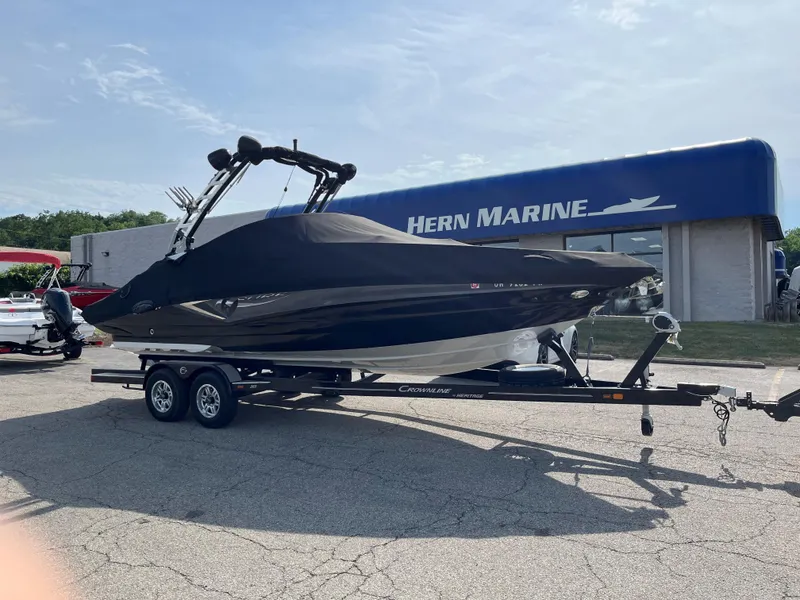 Slide: The Image of 2019 Crownline 265 SS SURF boat on a trailer at Hern Marine dealership. - 18