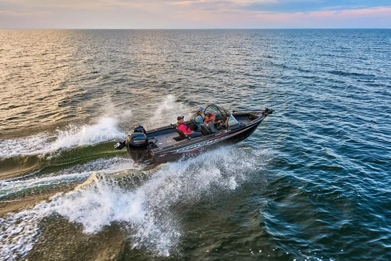 Slide: The Image of Tracker Targa V-18 Combo 2024 - 86