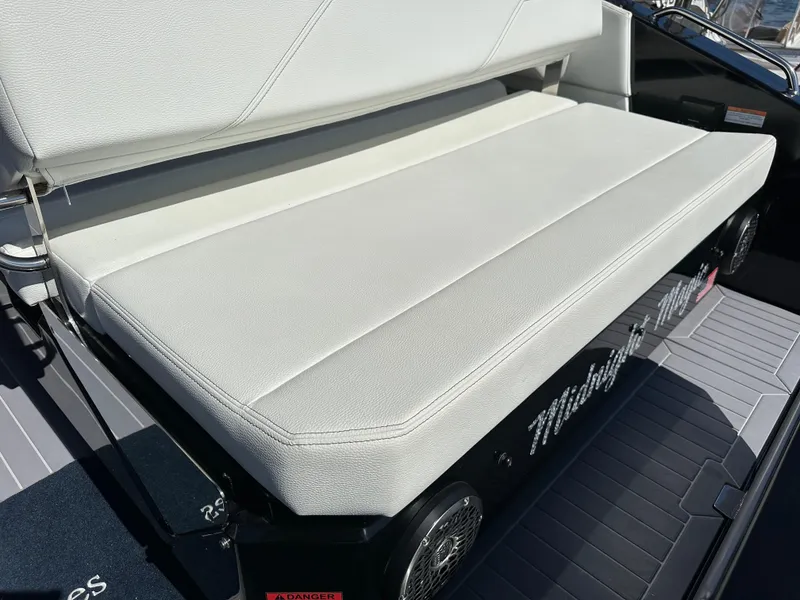 Slide: The Image of Cruisers 34 GLS OB 2023 - 17