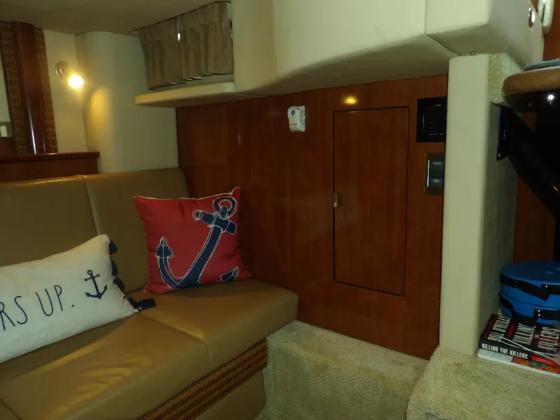 Slide: The Image of Sea Ray 390 Sundancer 2005 - 56