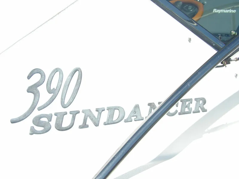 Slide: The Image of Sea Ray 390 Sundancer 2005 - 60