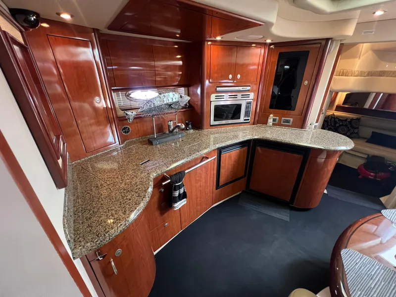 Slide: The Image of Sea Ray 420 Sundancer 2005 - 52