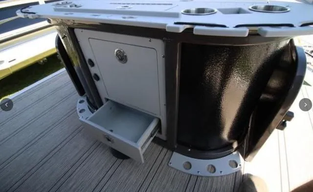 Slide: The Image of Premier 230 Sunsation Angler 2pt 2024 - 15