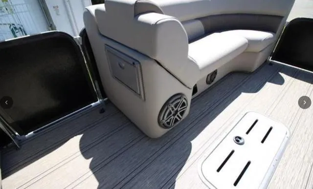 Slide: The Image of Premier 230 Sunsation Angler 2pt 2024 - 16