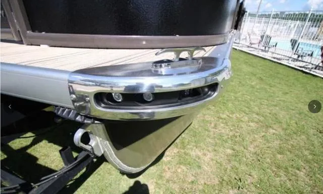 Slide: The Image of Premier 230 Sunsation Angler 2pt 2024 - 23