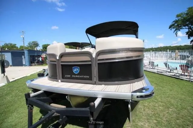 Slide: The Image of Premier 230 Sunsation Angler 2pt 2024 - 3